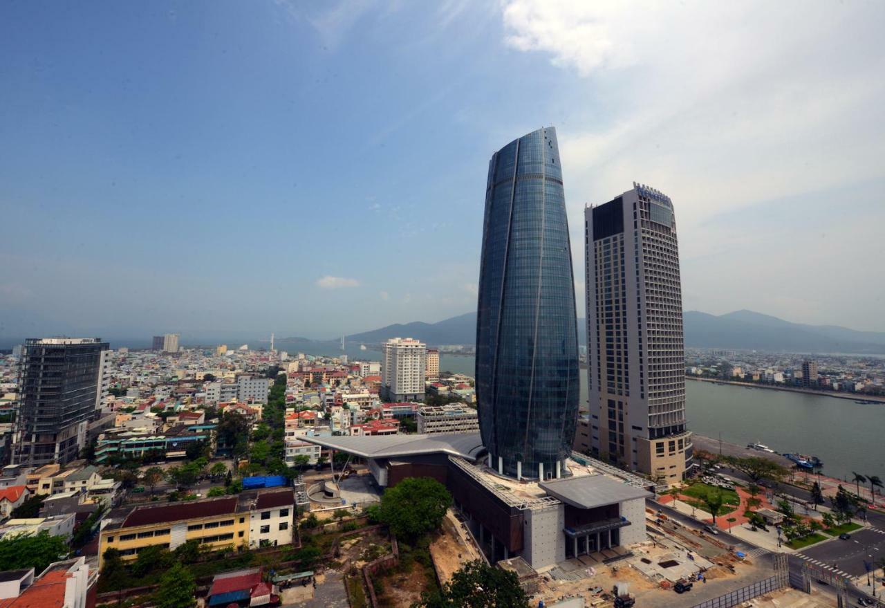 Phuc Ngoc Hotel Da Nang Exterior foto