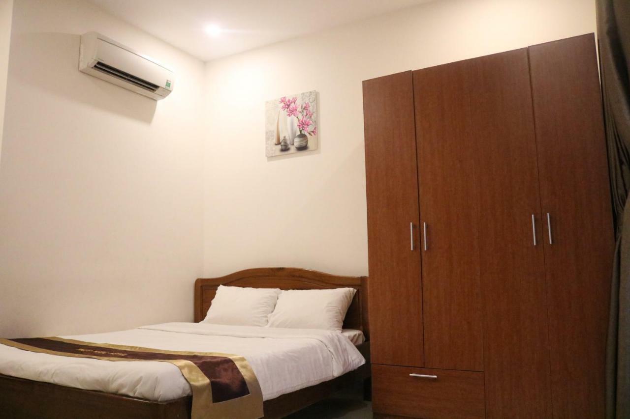 Phuc Ngoc Hotel Da Nang Exterior foto